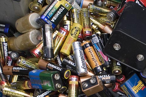 ㊣霍邱宋店乡钴酸锂电池回收价格㊣光伏电池组件回收㊣附近回收三元锂电池